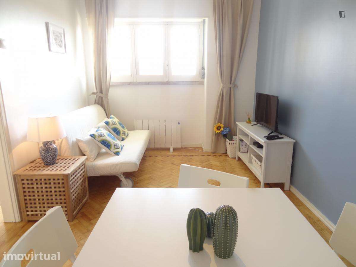 Apartamento com 2 quartos - localizado em Intendente Lisbon - Grande imagem: 3/18