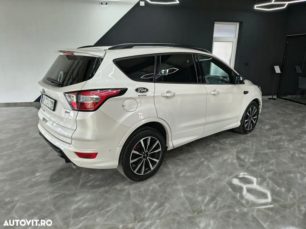 Ford Kuga - 5