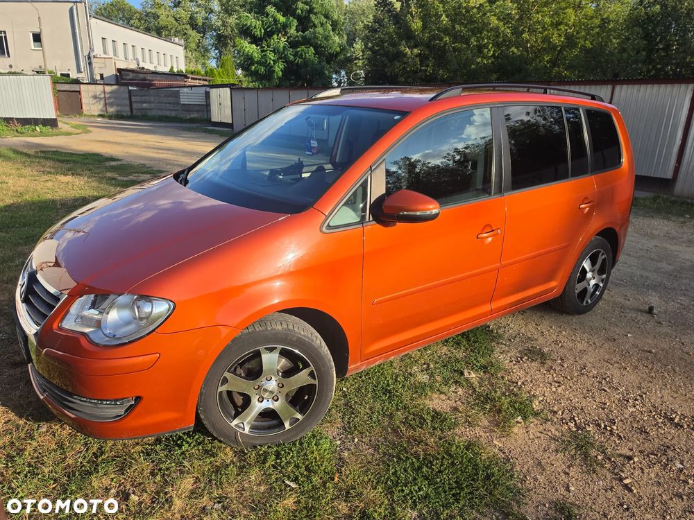 Volkswagen Touran 1.4 TSI Comfortline - 6