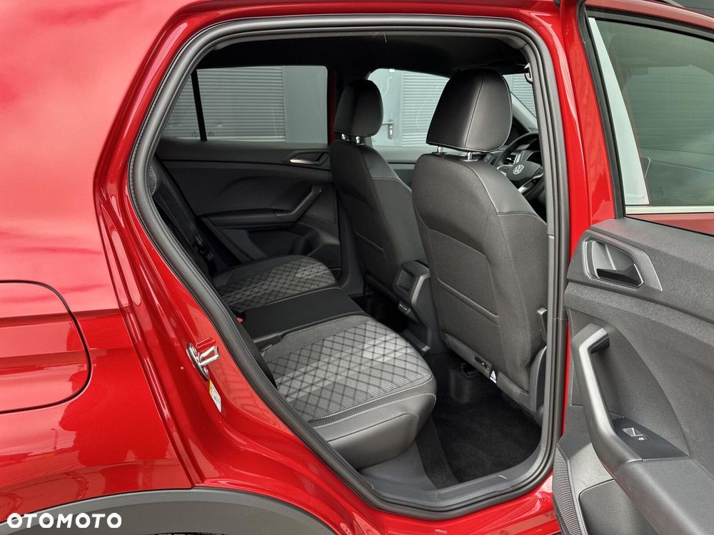 Volkswagen T-Cross - 34