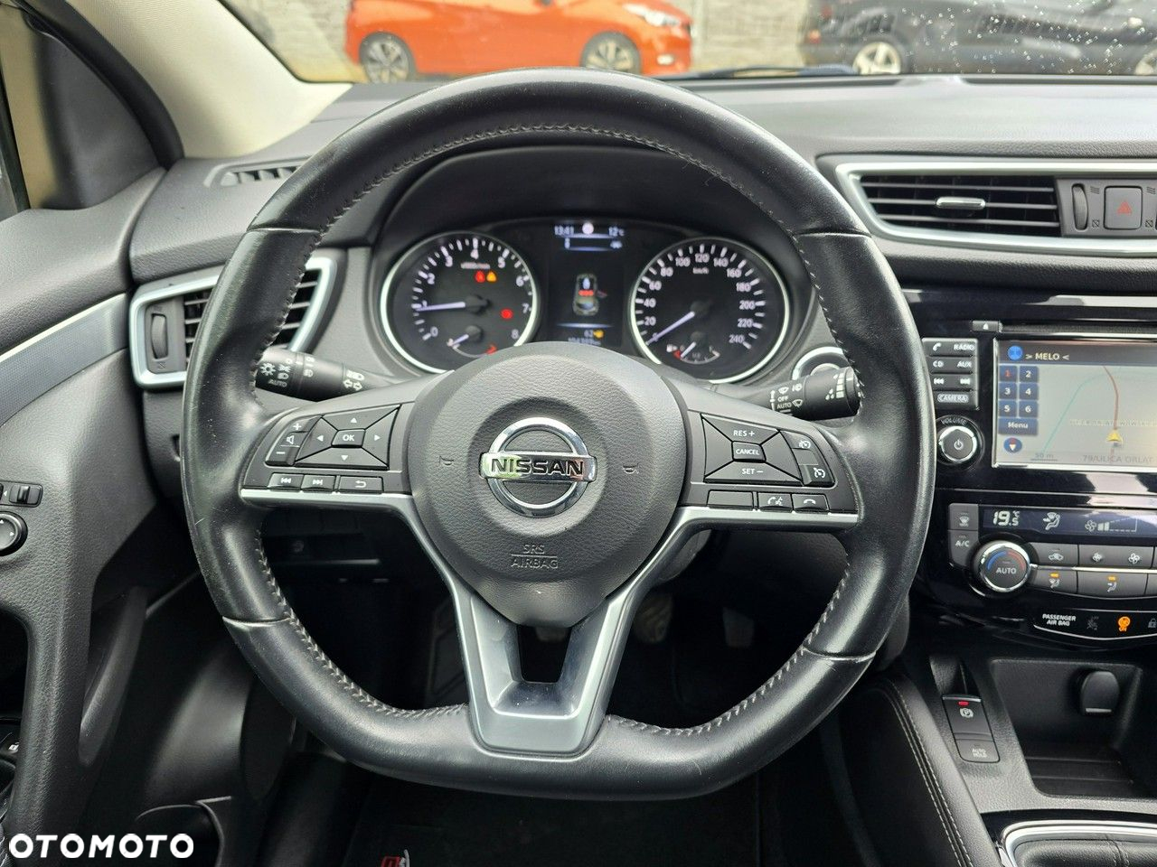 Nissan Qashqai 1.2 DIG-T N-Connecta Xtronic EU6 - 13