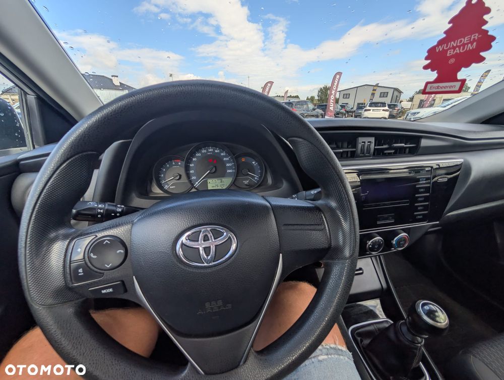Toyota Corolla 1.4 D-4D Comfort - 21