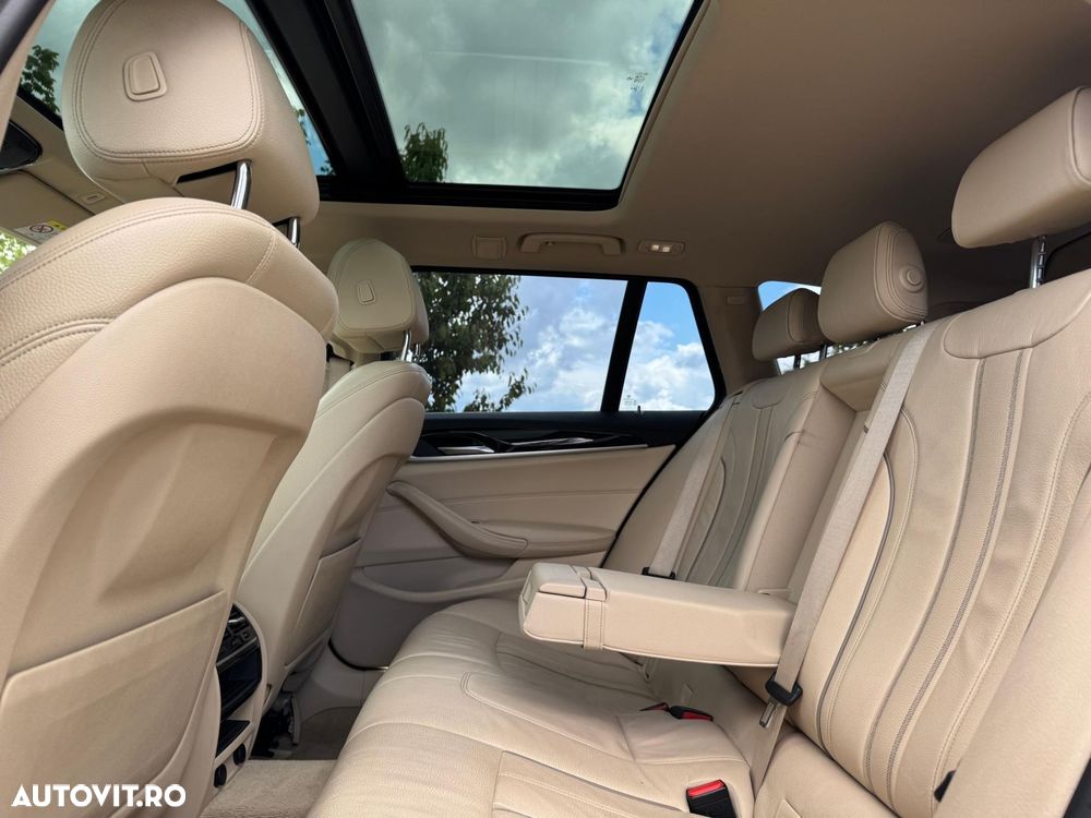 BMW Seria 5 520d AT - 26