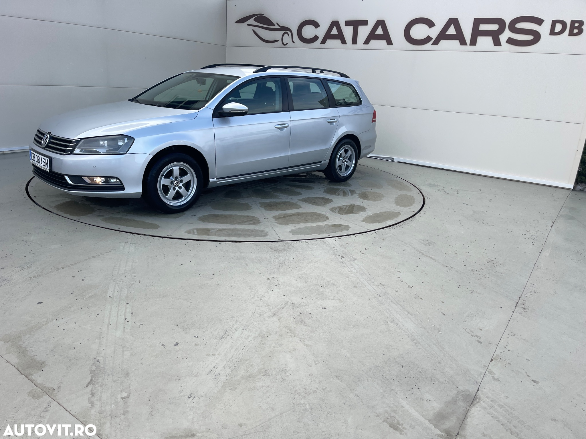 Volkswagen Passat 2.0 TDI BlueMotion Tehnology DSG Trendline - 5