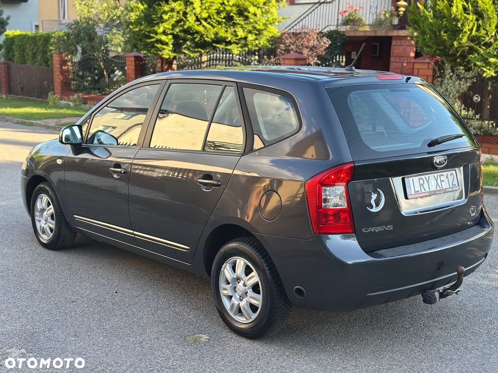 Kia Carens 2.0 EX - 4