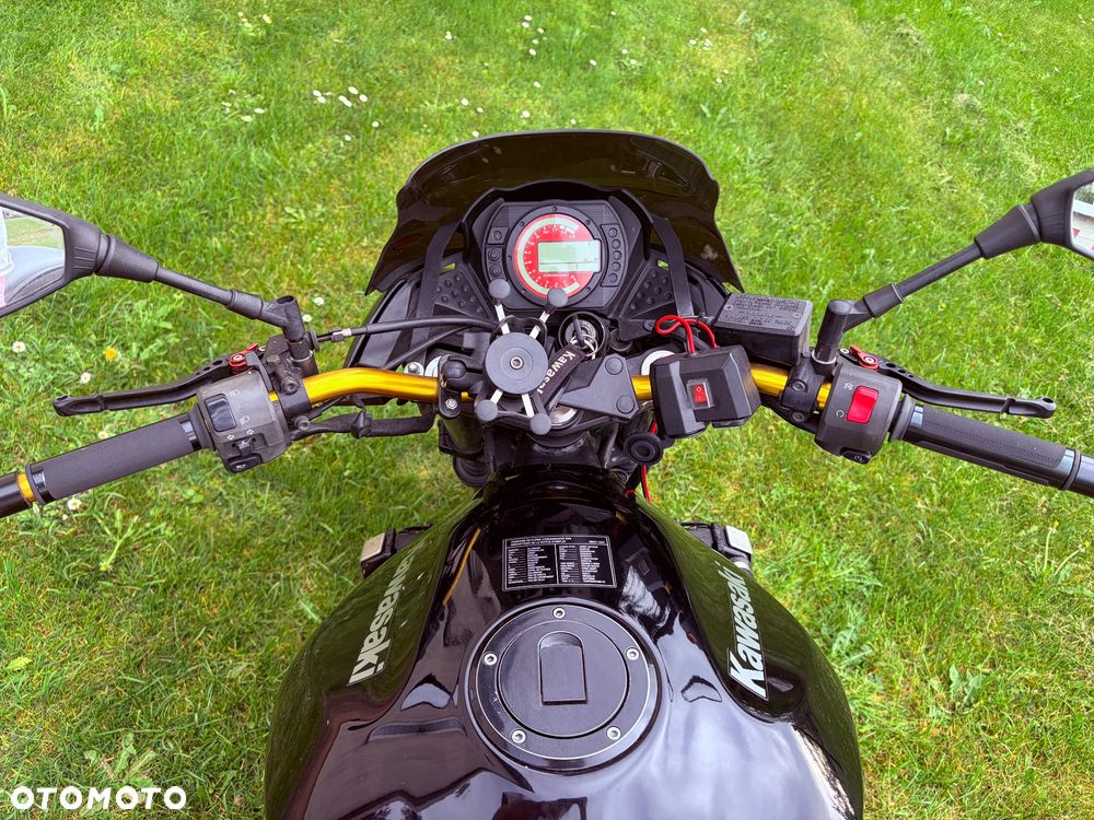 Kawasaki ZR - 7