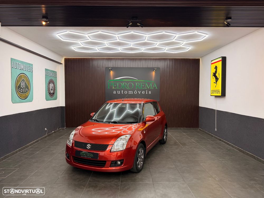 Suzuki Swift 1.3 DDiS GLX - 1