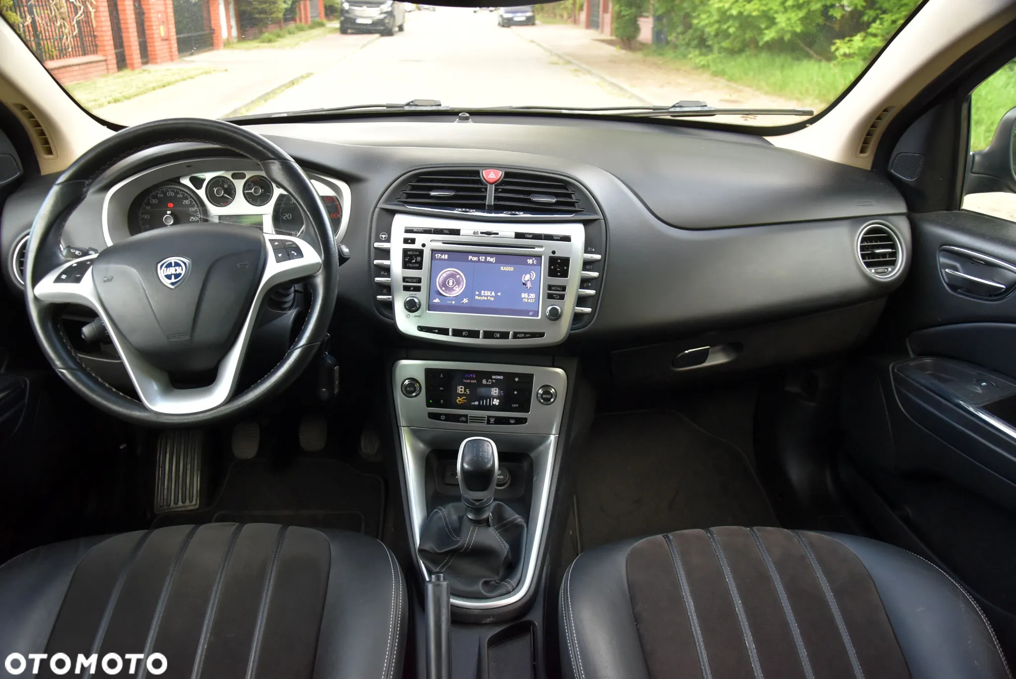 Lancia Delta 1.6 MJ Platino - 3