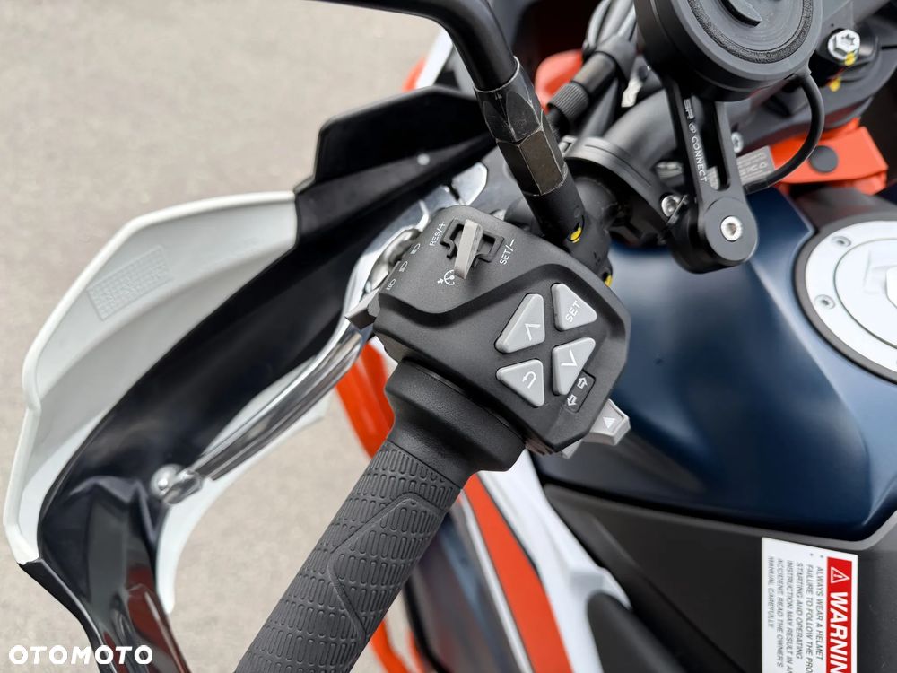 KTM Adventure - 12