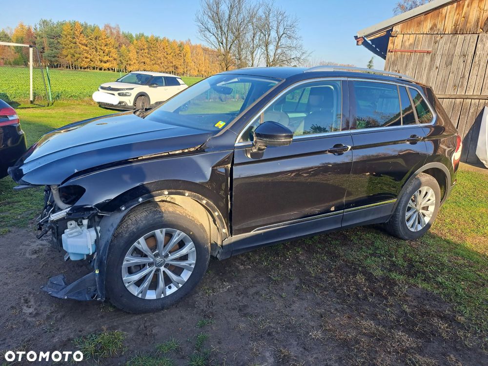 Volkswagen Tiguan - 2