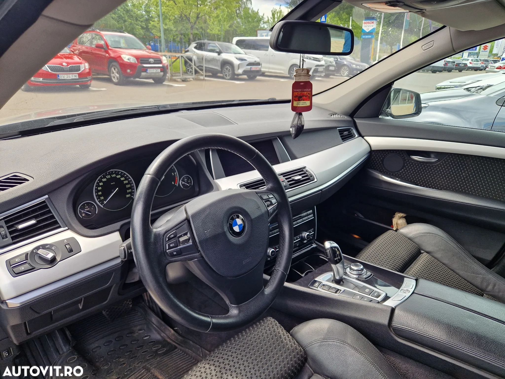 BMW Seria 5 530d Touring Aut. Luxury Line - 14