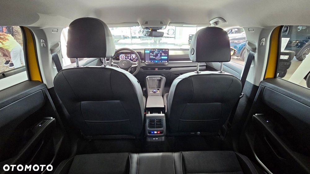 Volkswagen T-Roc - 21