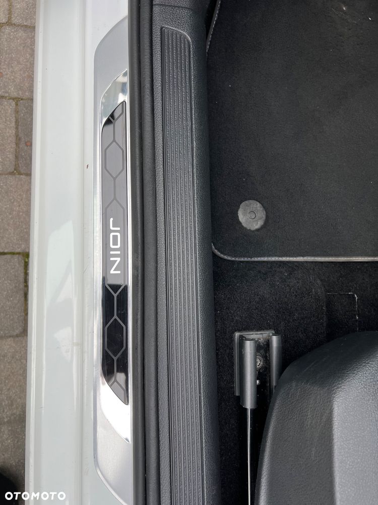 Volkswagen Golf - 15