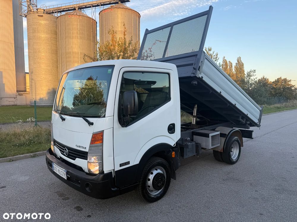 Nissan Cabstar
