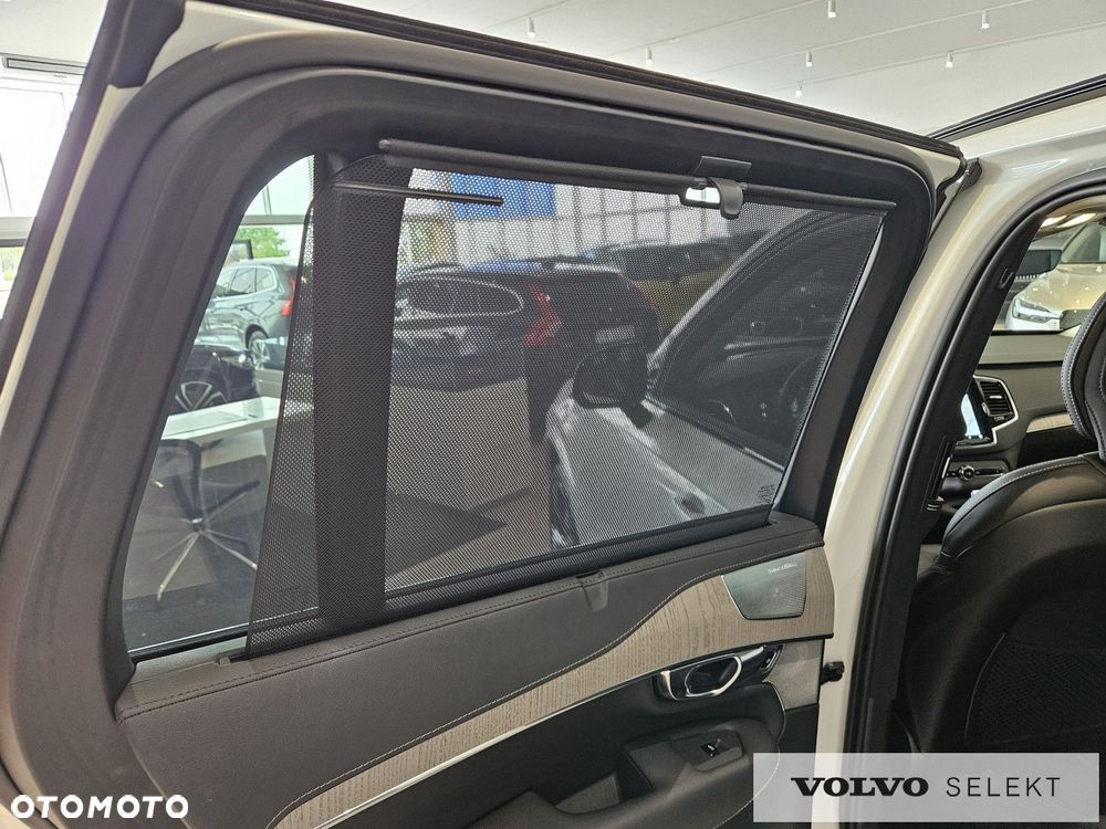 Volvo XC 90 - 36