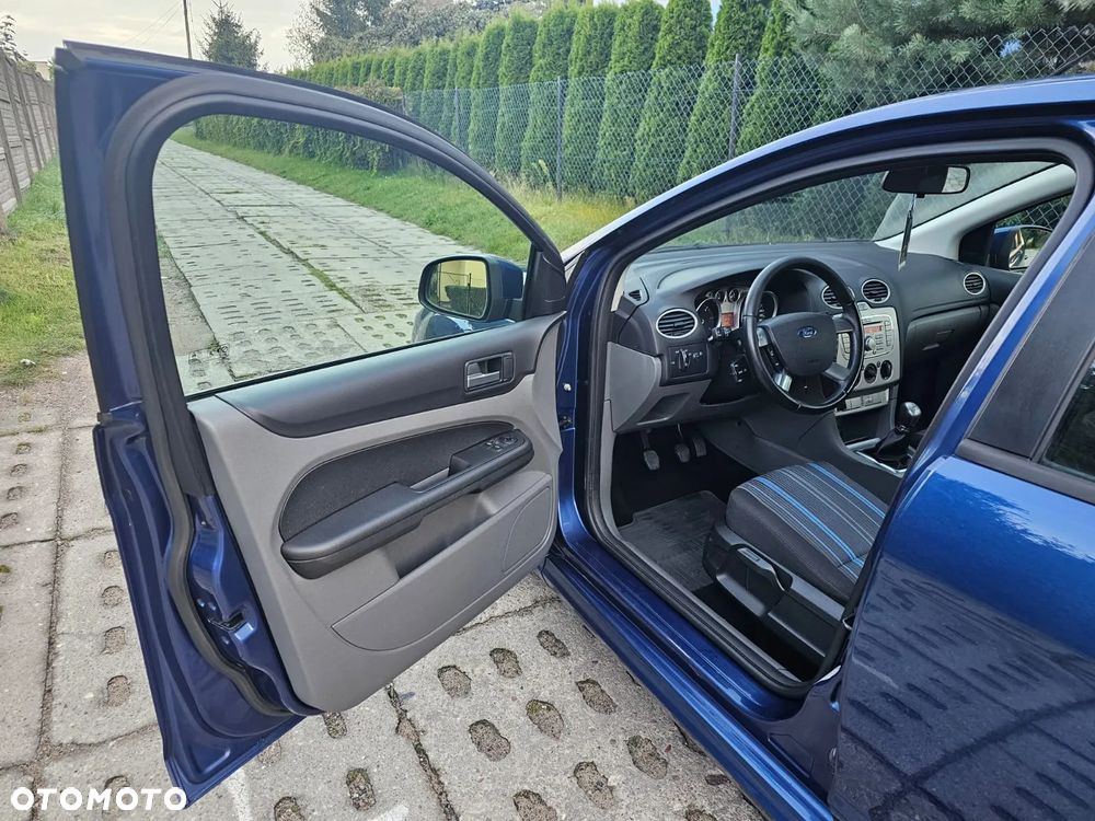 Ford Focus 1.6 TDCi Ambiente - 13