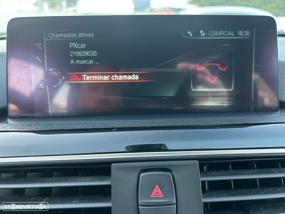 BMW 318 d Sport Line - 28