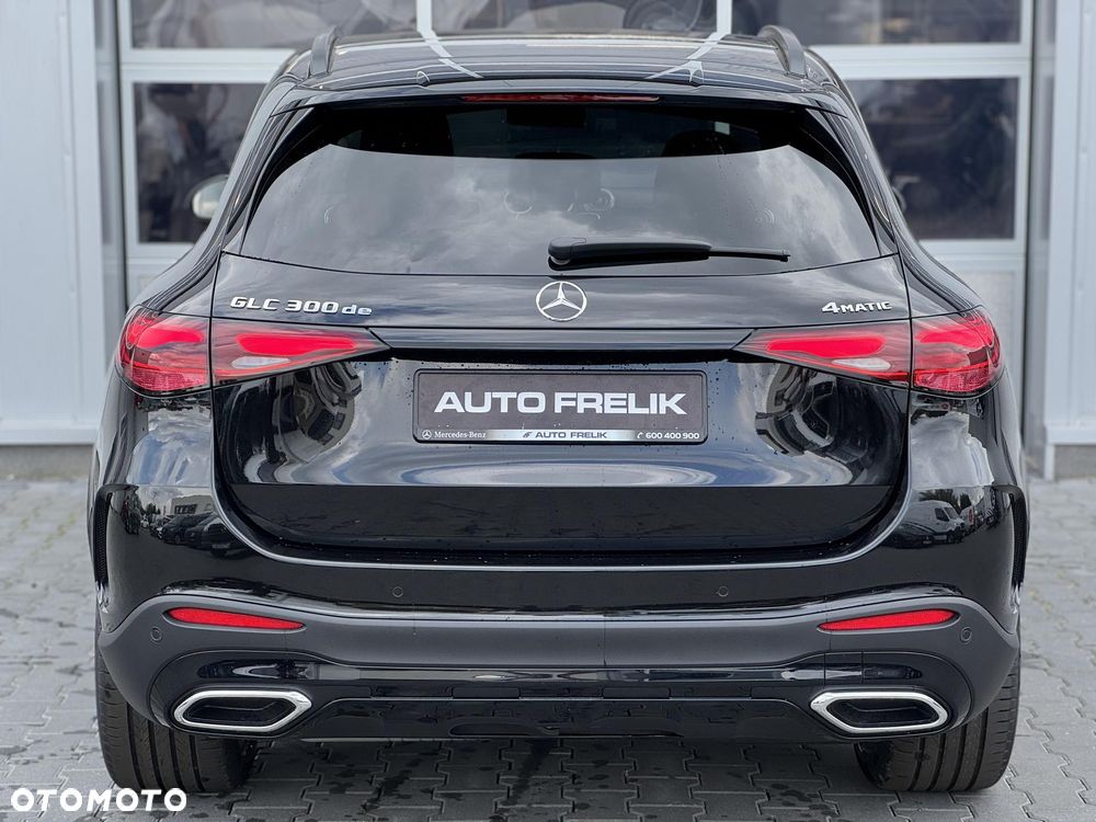 Mercedes-Benz GLC 300 de PHEV 4-Matic AMG Line - 10