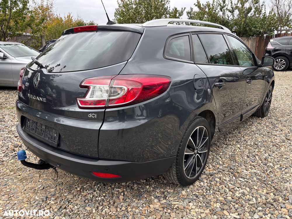 Renault Megane ENERGY dCi 110 Start & Stop Bose Edition - 10