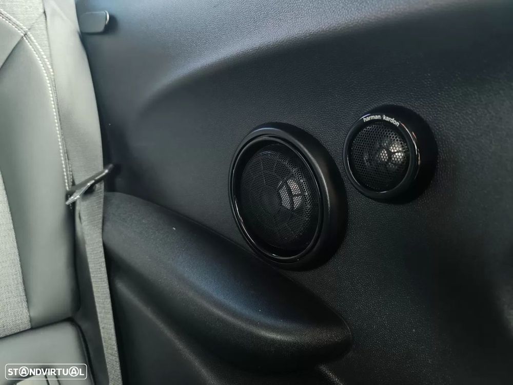 MINI 3 Portas Cooper S Aut. - 21
