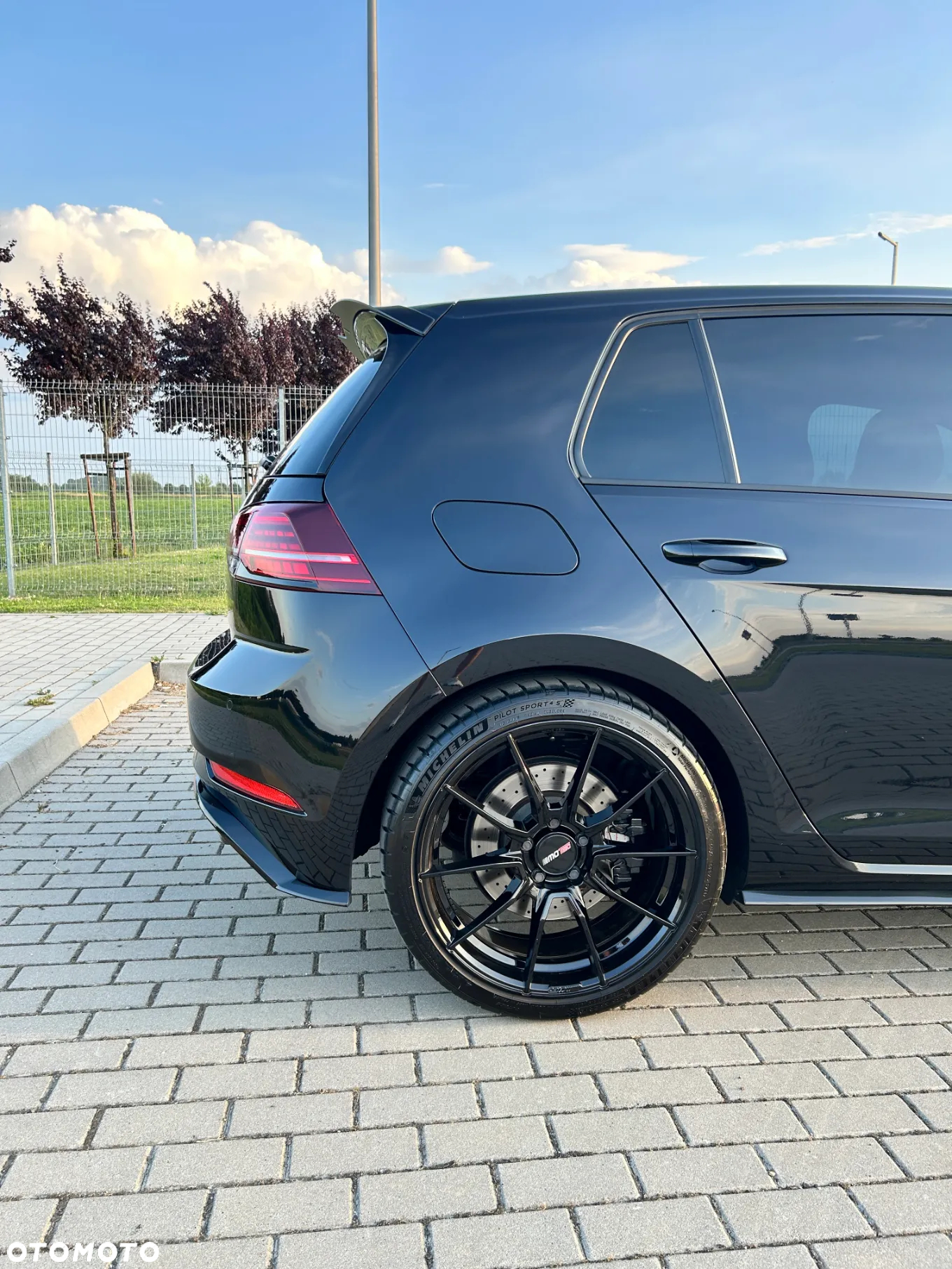 Volkswagen Golf VII 2.0 TSI BMT 4Mot R DSG - 13