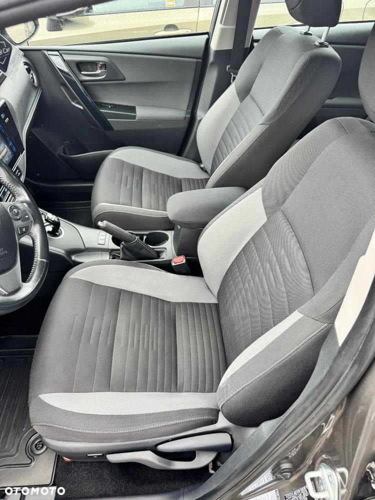 Toyota Auris Hybrid 135 Comfort - 6