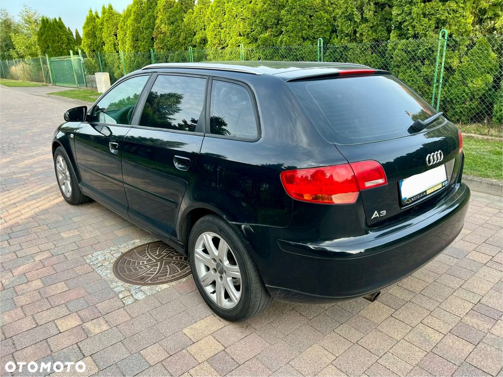Audi A3 Sportback 1.6 FSI Ambition - 2