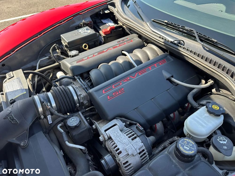 Chevrolet Corvette - 18