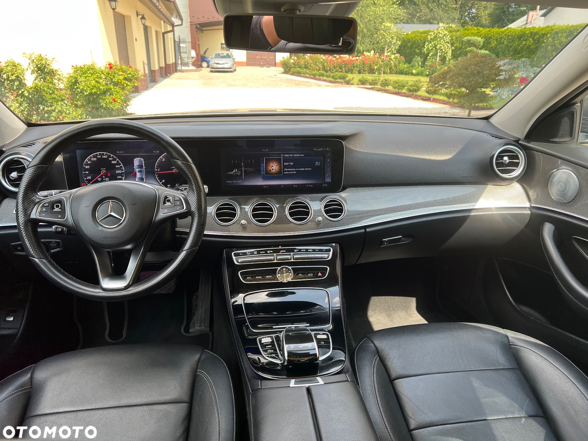 Mercedes-Benz Klasa E - 21