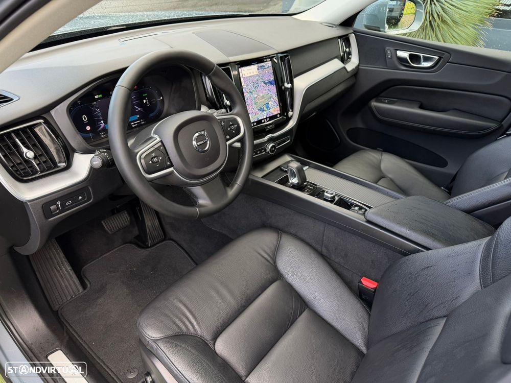 Volvo XC 60 2.0 T6 PHEV Inscription Expression AWD - 6