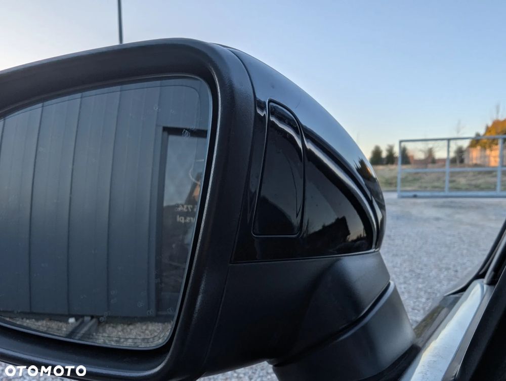 Volkswagen Passat 2.0 TDI SCR DSG Highline - 15