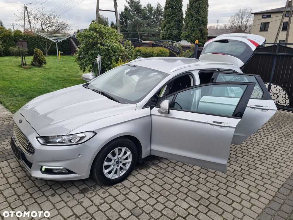 Ford Mondeo SW 2.0 TDCi S&S PowerShift-Aut Business Edition - 26