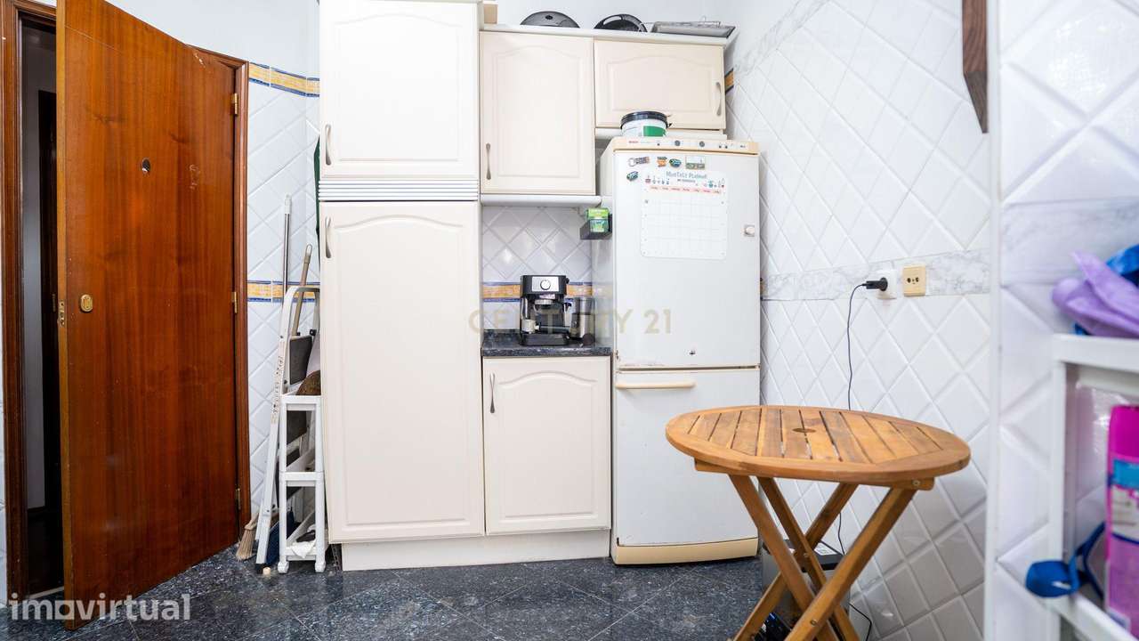 T1 com terraço, luminosidade e tranquilidade — uma excelente oportunid - Grande imagem: 5/23