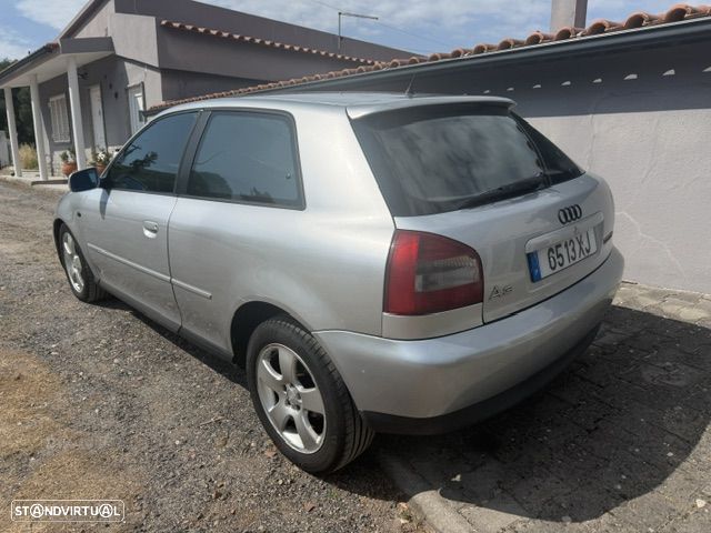 Audi A3 1.9 TDI Attraction - 2