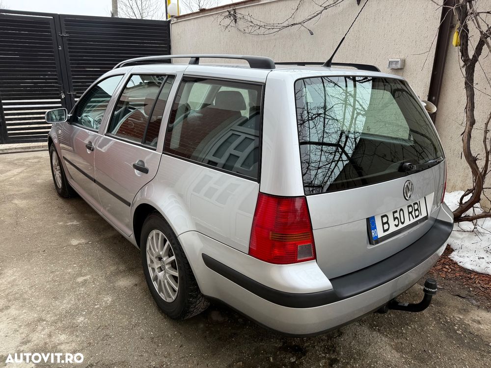 Volkswagen Golf 1.6 Comfortline - 7