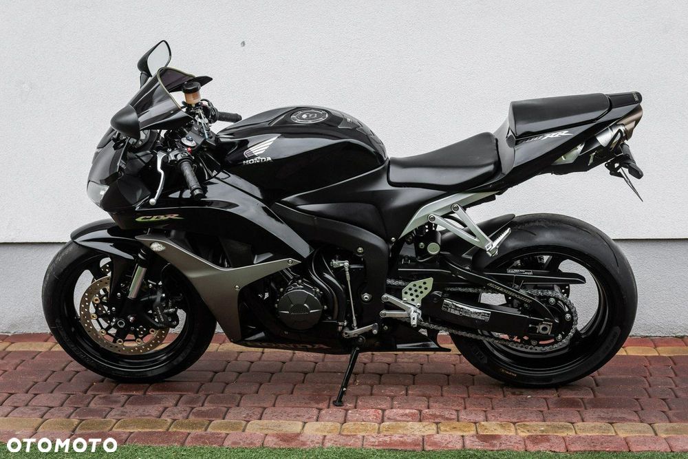 Honda CBR - 6