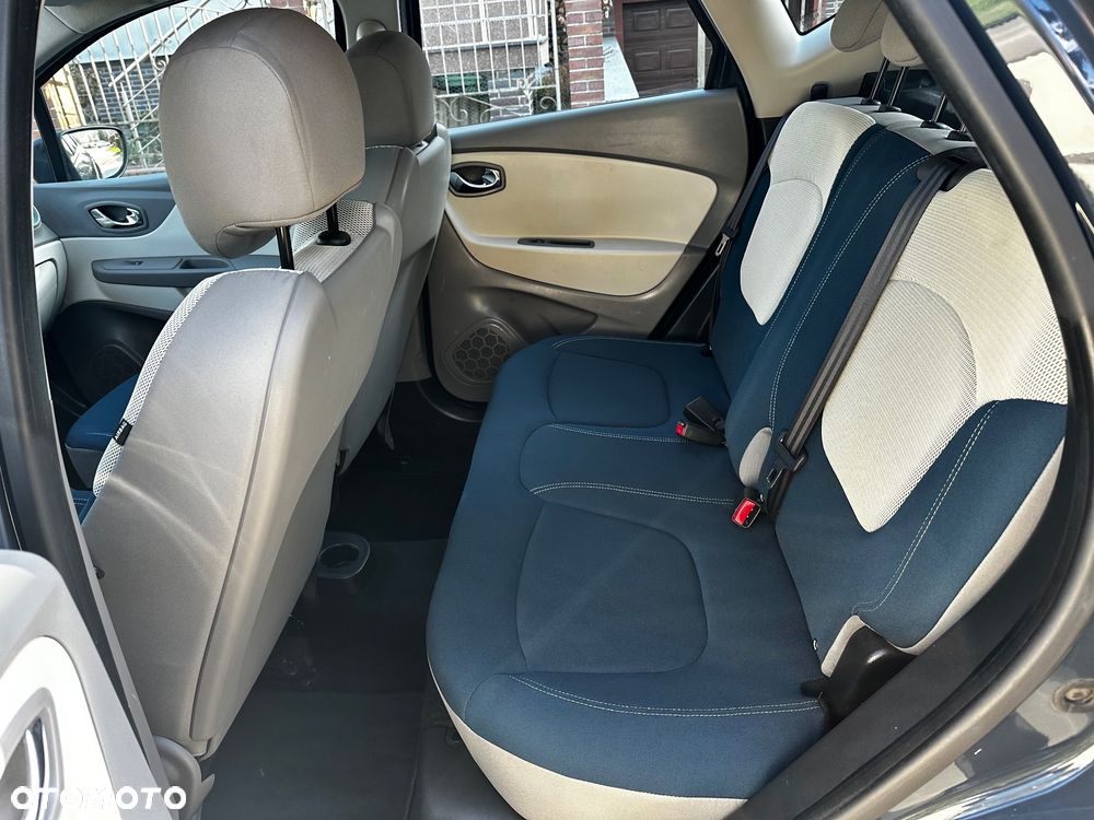 Renault Captur - 16