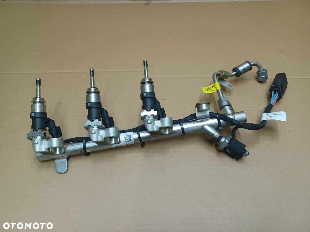 WTRYSKI LISTWA ASTRA K 1.2 TURBO 55503731