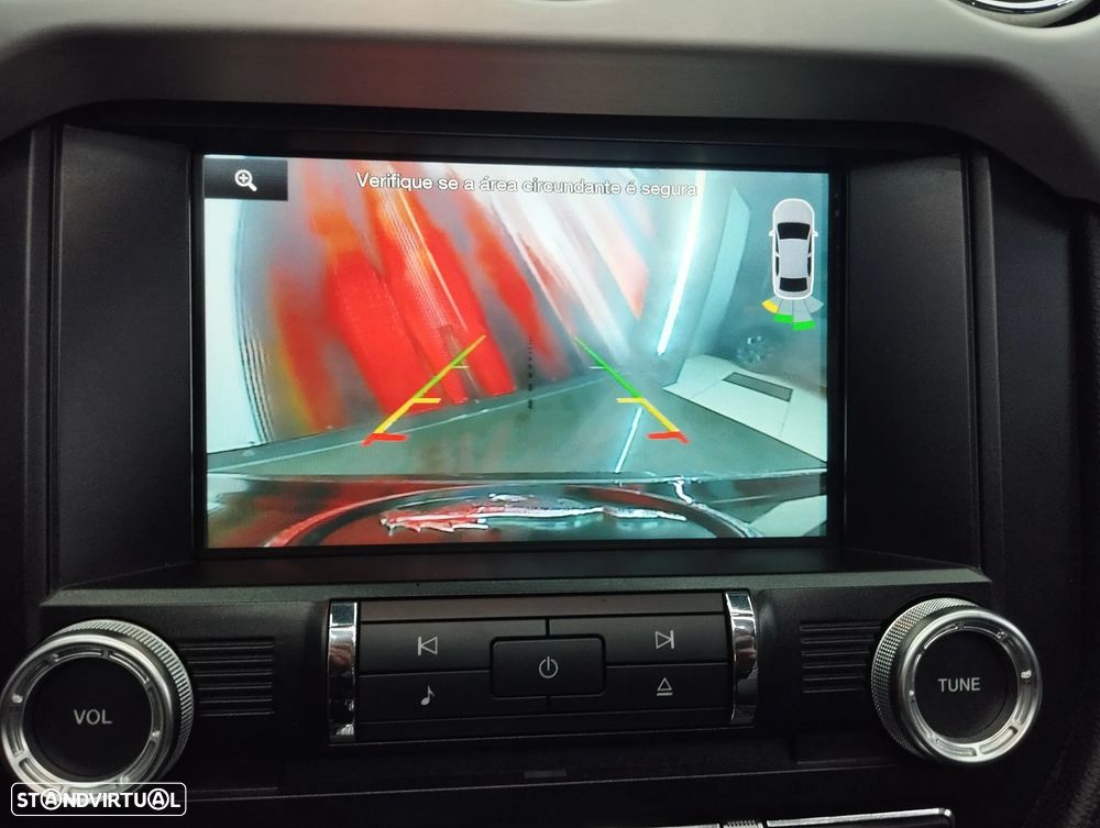 Ford Mustang 2.3i EcoBoost - 31