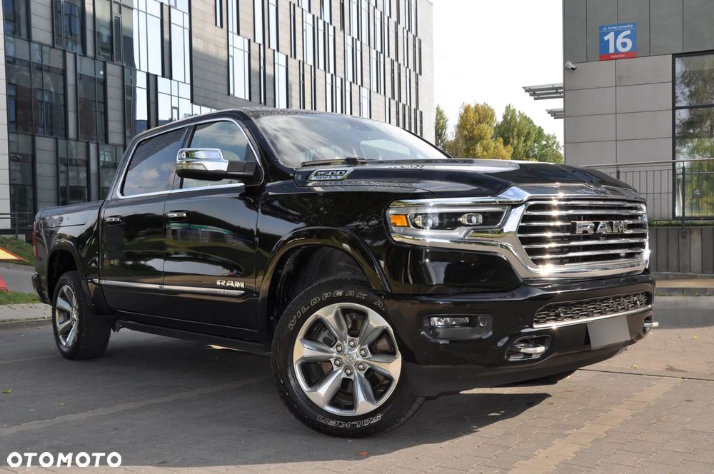 Dodge RAM - 1