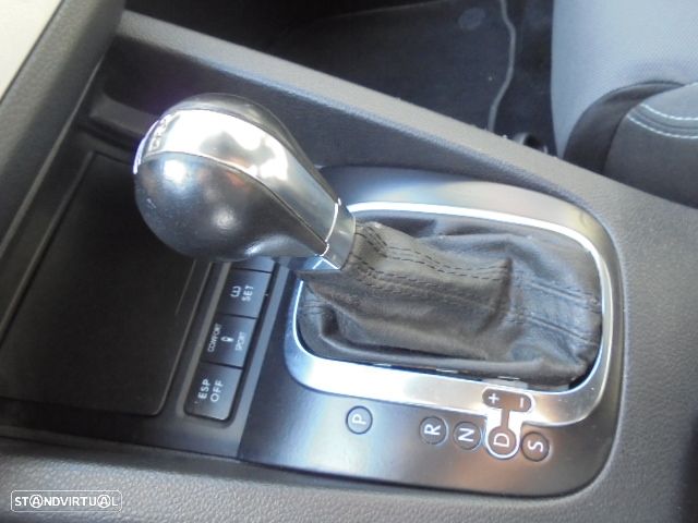 VW Scirocco 2.0 TDI Sport DSG - 12