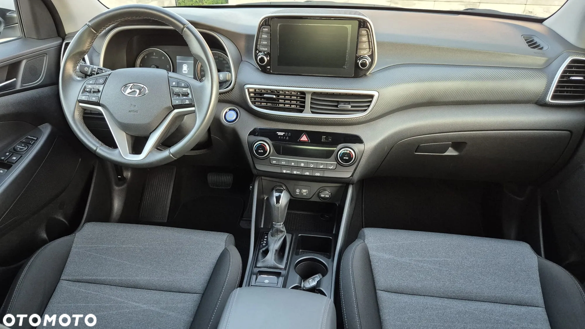 Hyundai Tucson 1.6 CRDi 48V-Hybrid 2WD DCT Trend - 11