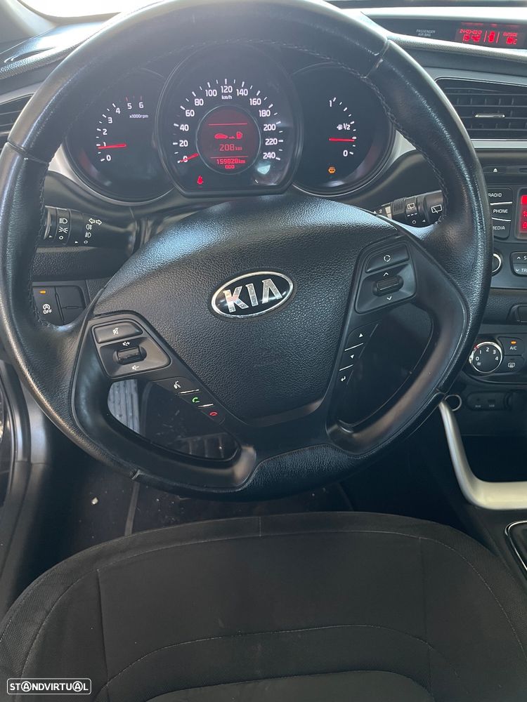 Kia Ceed SW 1.4 CRDi ECO - 6