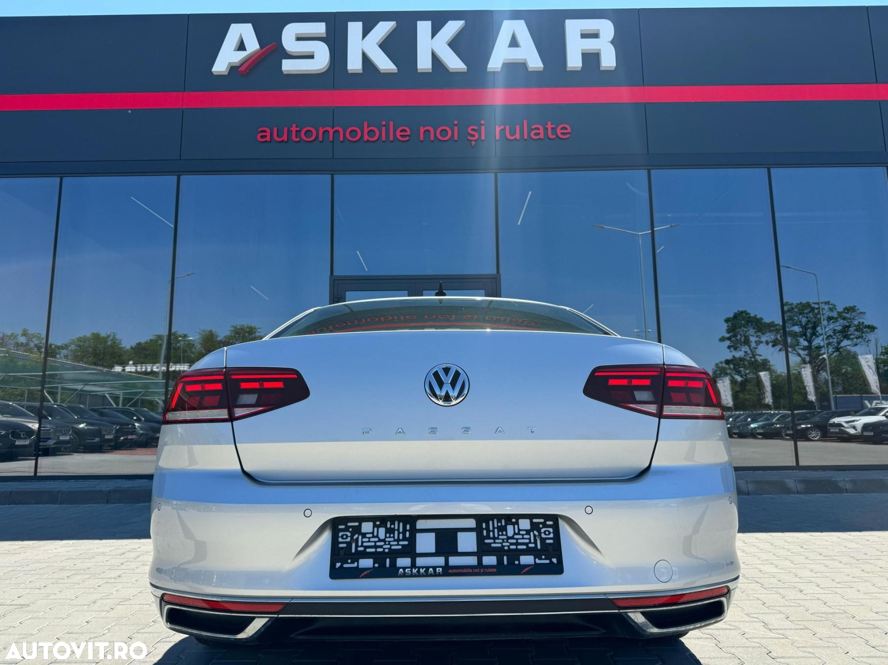 Volkswagen Passat 2.0 TDI DSG Highline - 6