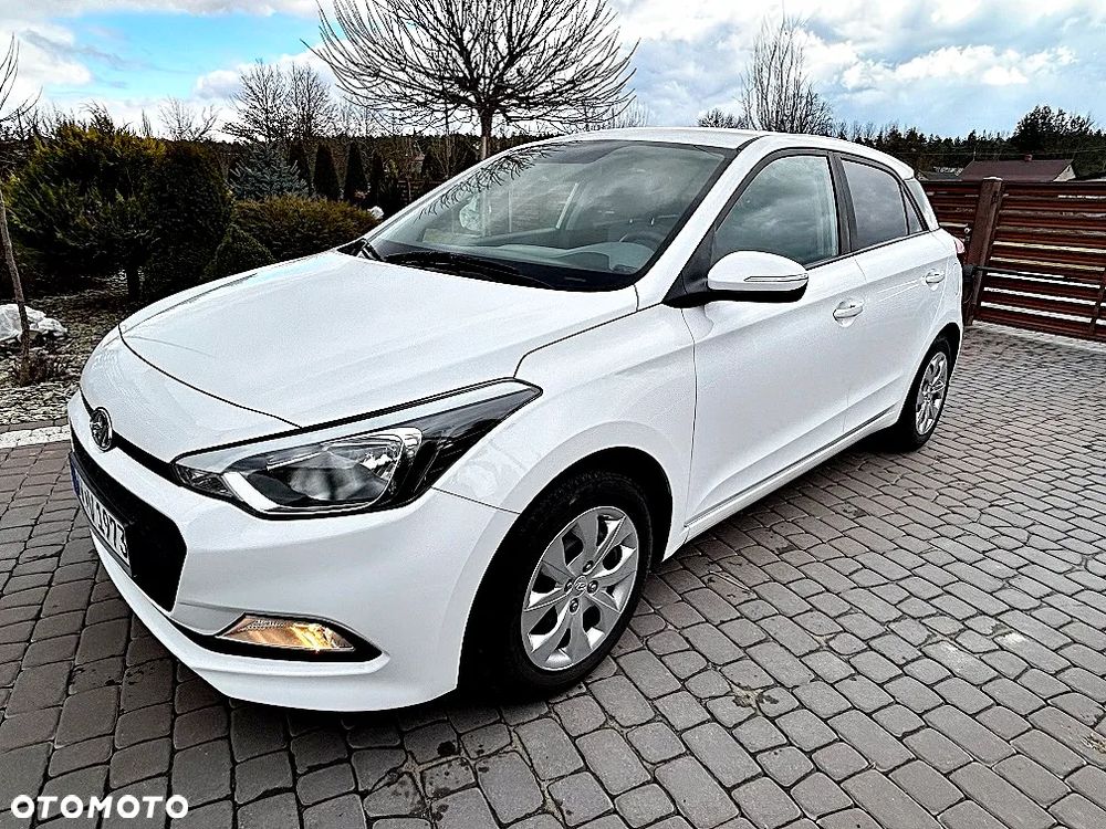Hyundai i20 blue 1.2 YES Gold - 1