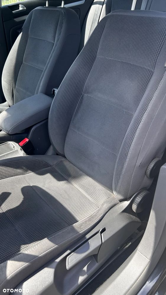 Volkswagen Jetta 1.9 TDI Comfortline - 17
