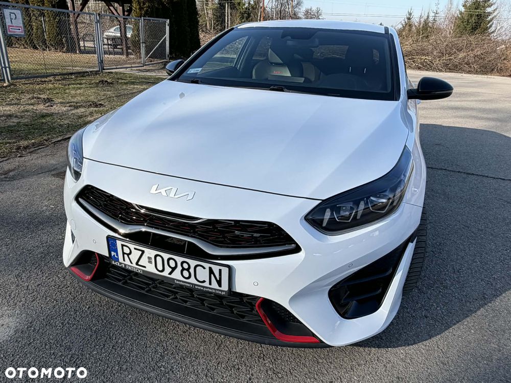 Kia ProCeed - 9