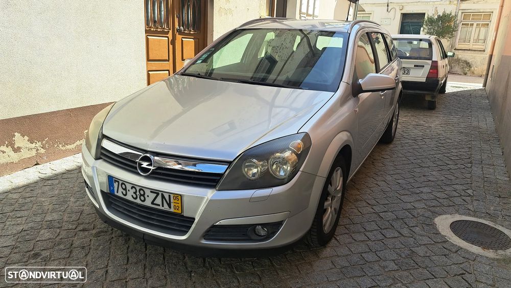 Opel Astra Caravan - 1
