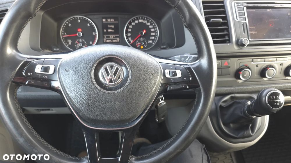Volkswagen Transporter T6 - 15