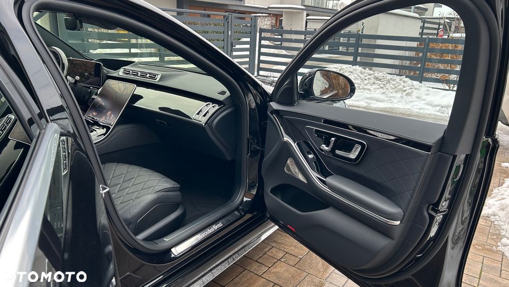 Mercedes-Benz Klasa S 500 4Matic L 9G-TRONIC - 35